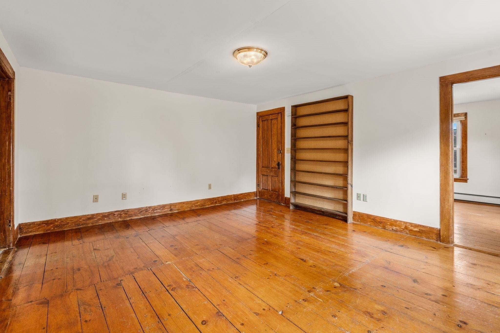 106 Chestnut St, Southbridge, MA Photo #26