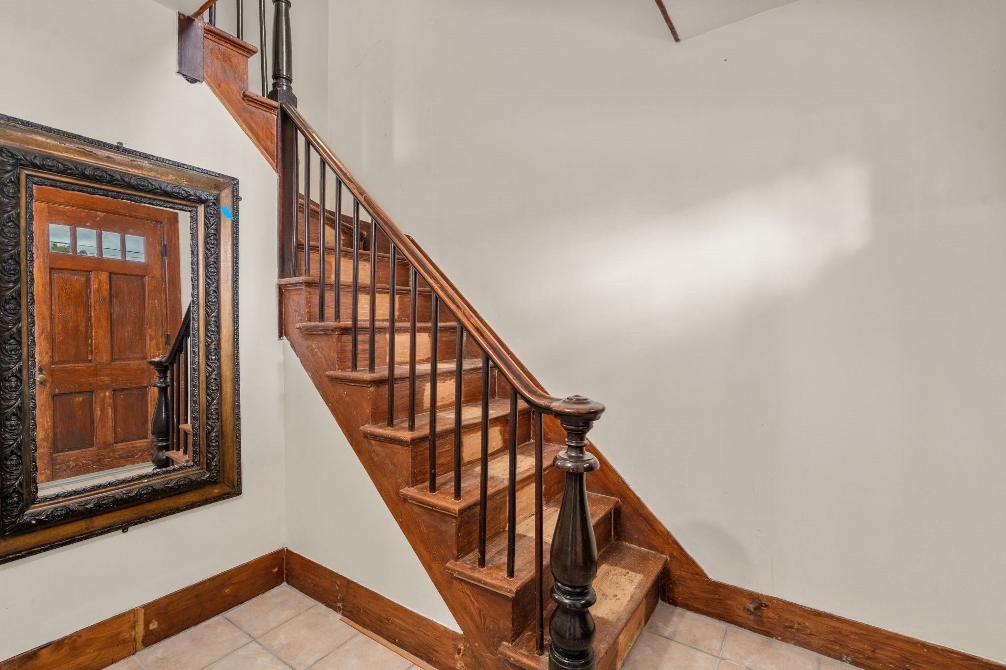 106 Chestnut St, Southbridge, MA Photo #23