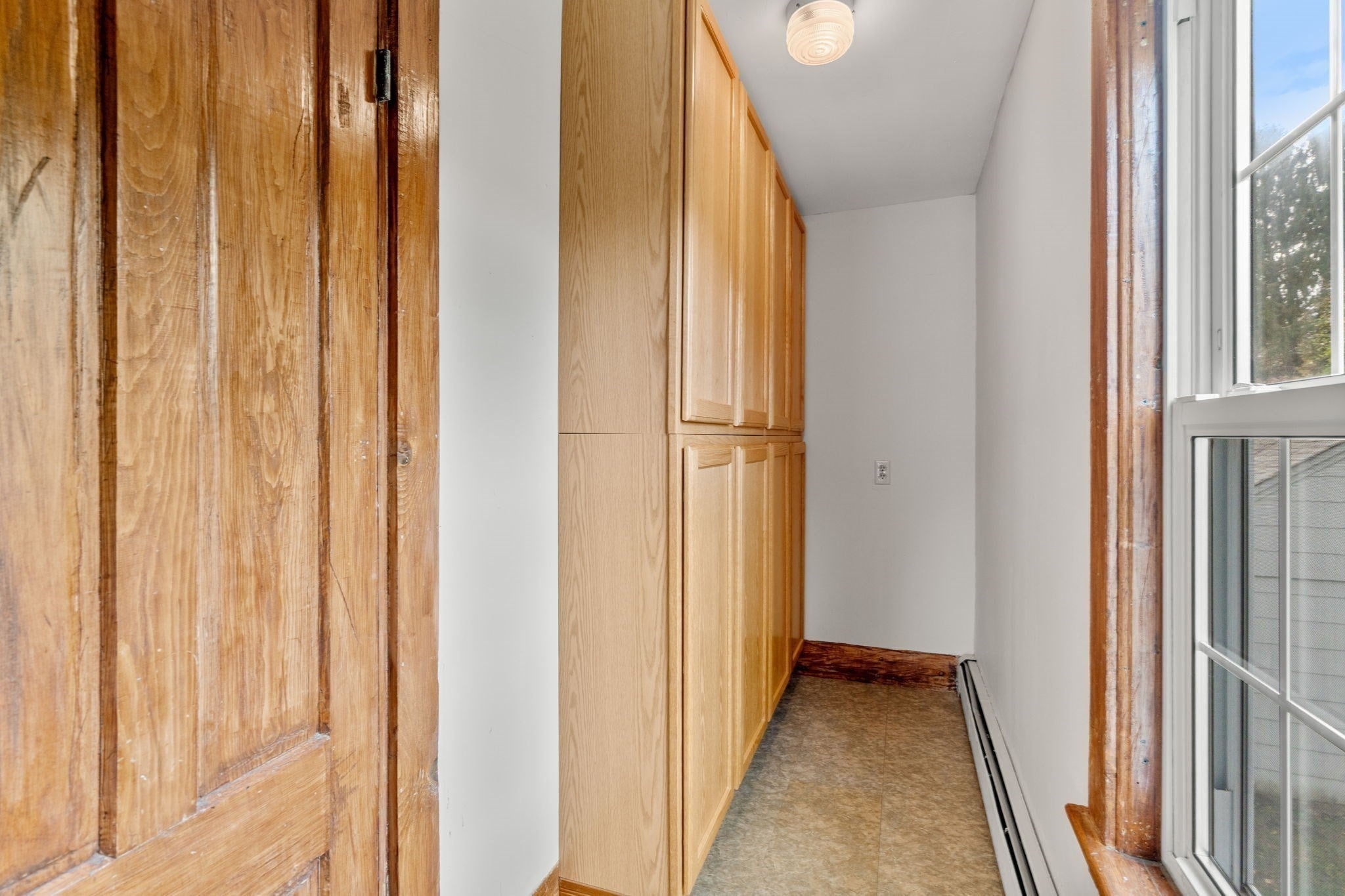 106 Chestnut St, Southbridge, MA Photo #29