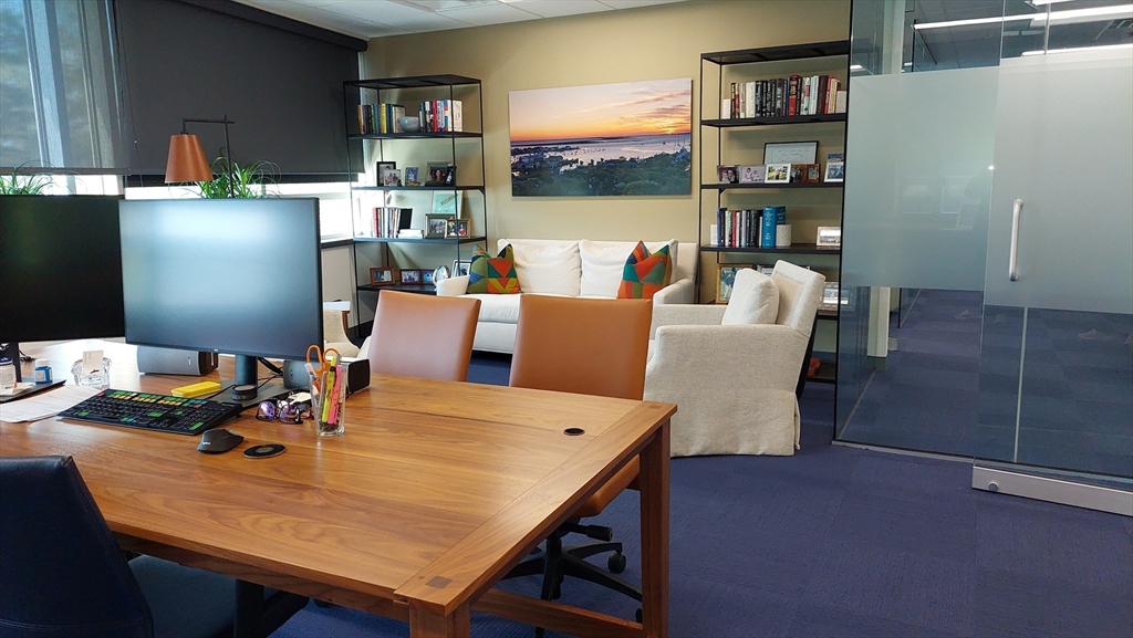 500 Cummings Center 3490