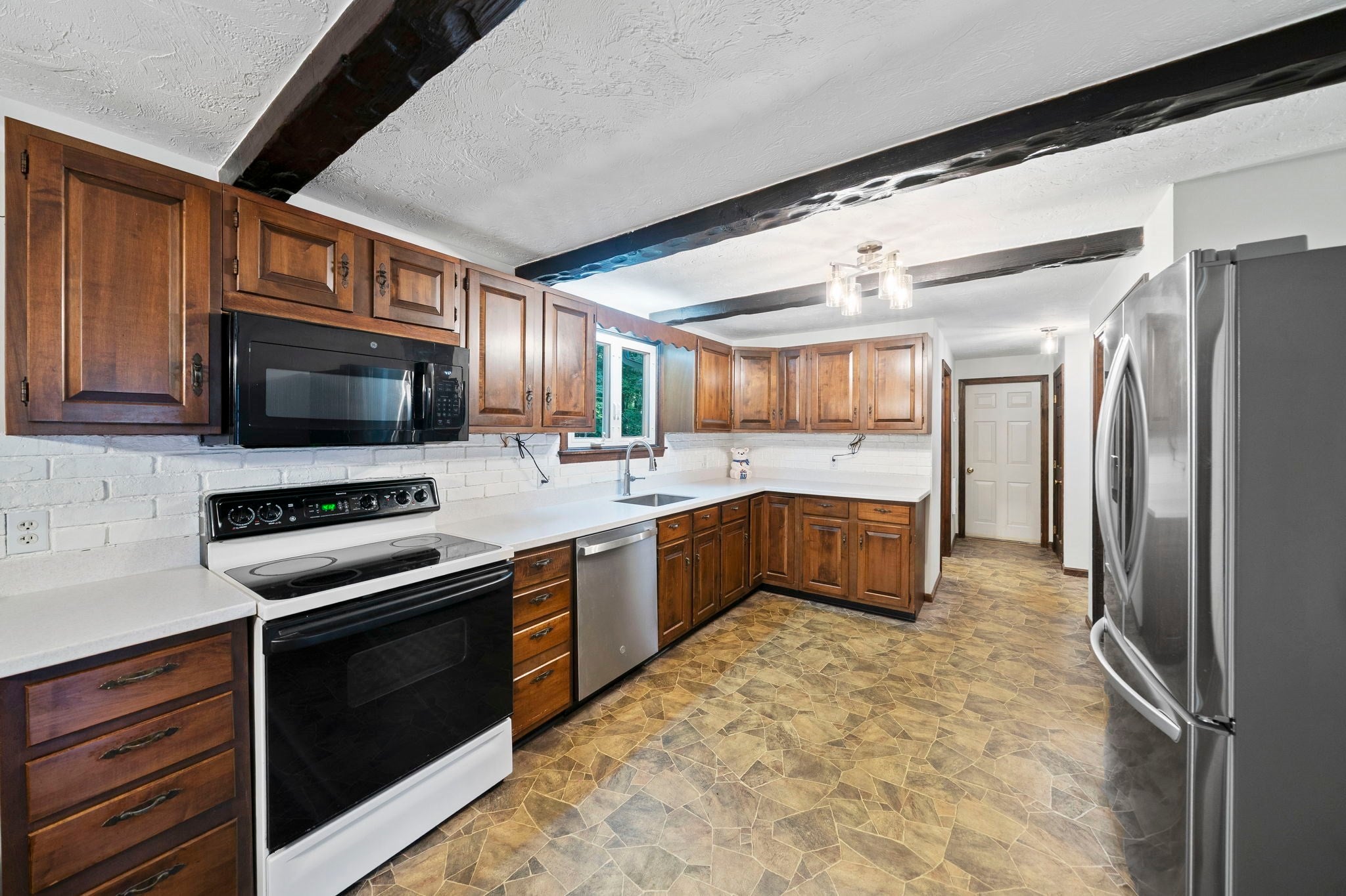 44 Pine Island Rd, Hanover, MA, 44 Pine Island Rd, Hanover, MA Photo #7
