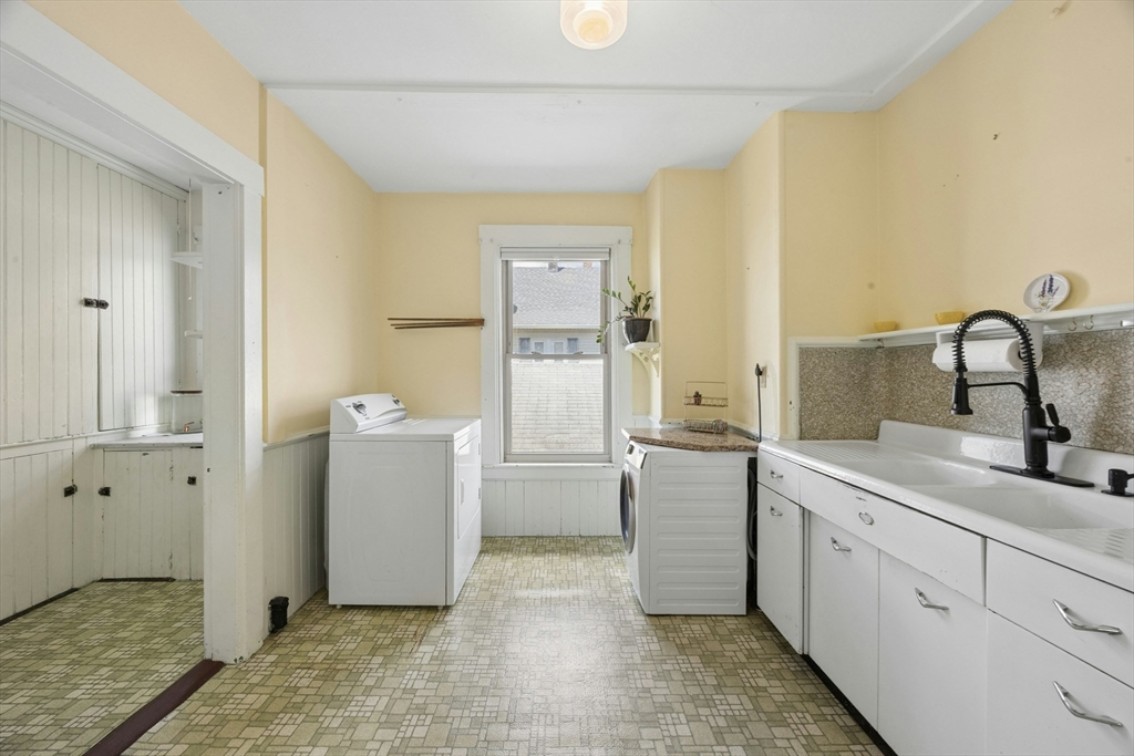 216 Walnut Street, Clinton, MA Photo #20