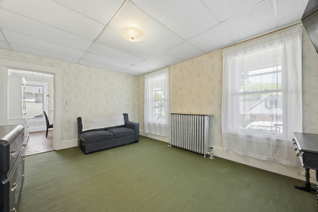 216 Walnut Street, Clinton, MA Photo #18