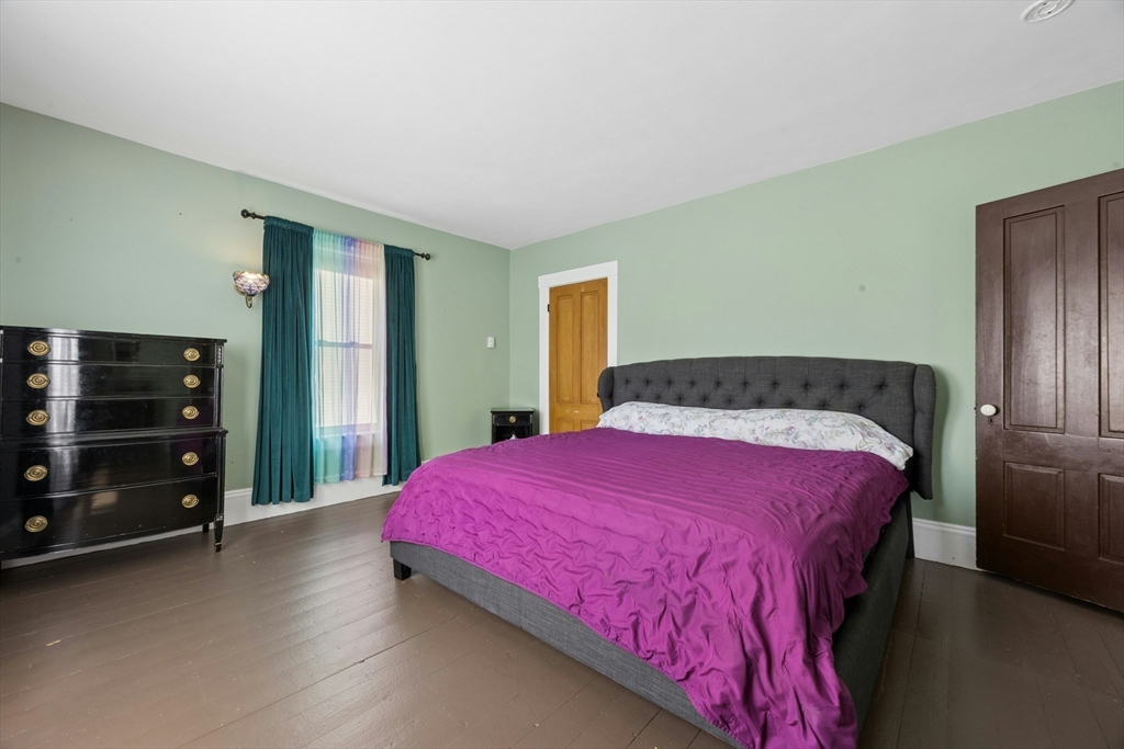 216 Walnut Street, Clinton, MA Photo #24