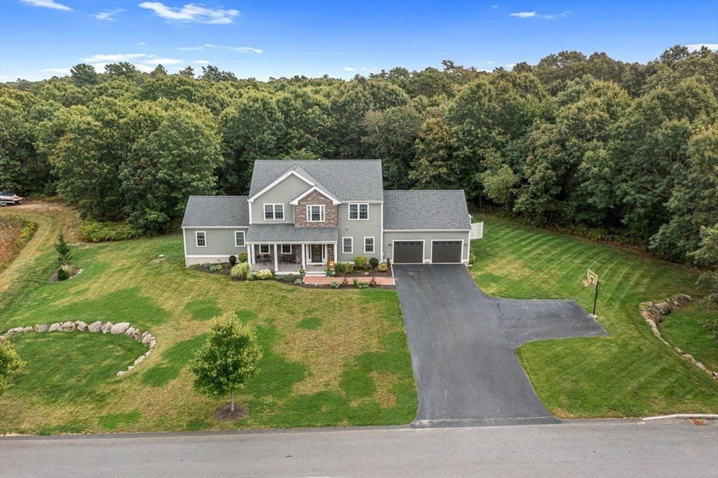 32 Ridge St