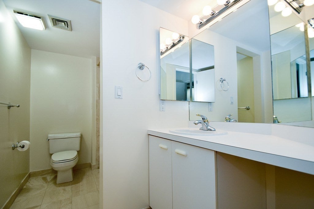 166 Place Ln #166, Woburn, MA Photo #15