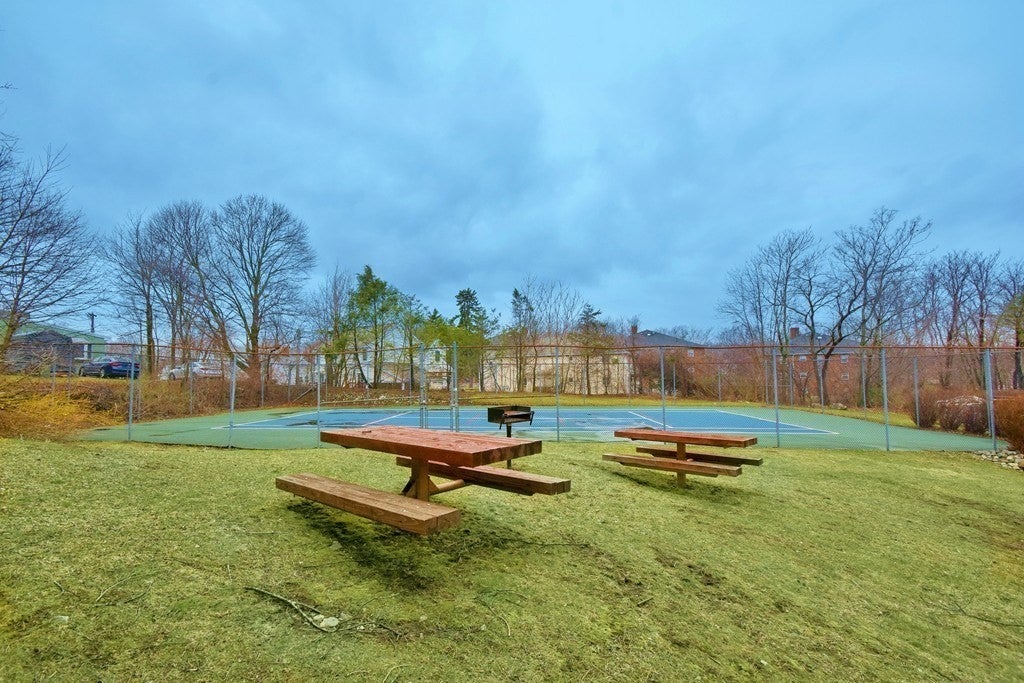 166 Place Ln #166, Woburn, MA Photo #22