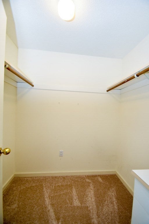 166 Place Ln #166, Woburn, MA Photo #16