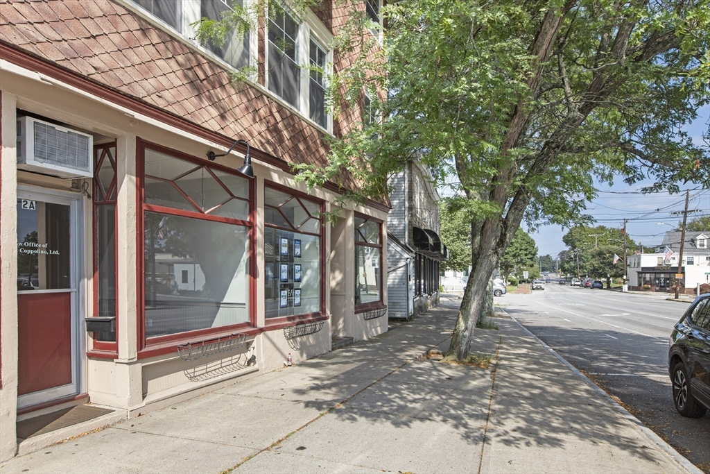 Medfield, Massachusetts 02052, United States, ,1 BathroomBathrooms,Residential,Active,207226