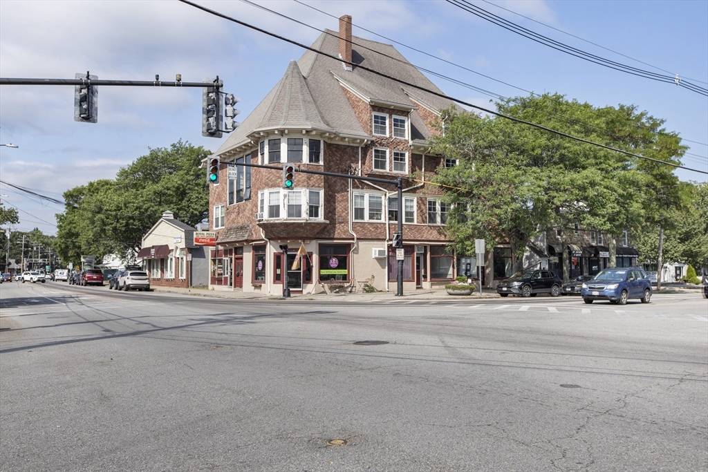 Medfield, Massachusetts 02052, United States, ,1 BathroomBathrooms,Residential,Active,207226