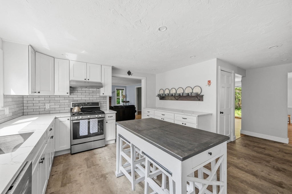89 Manns Drive, Hanover, MA, 89 Manns Drive, Hanover, MA Photo #19