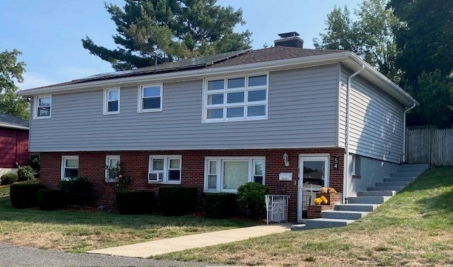 Photo of 54 Ensign St, Revere, MA