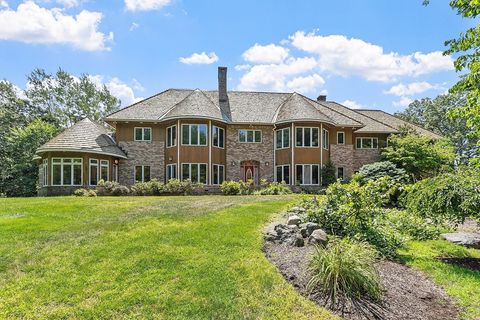 16 Solomon Pierce Rd Lexington MA 02420