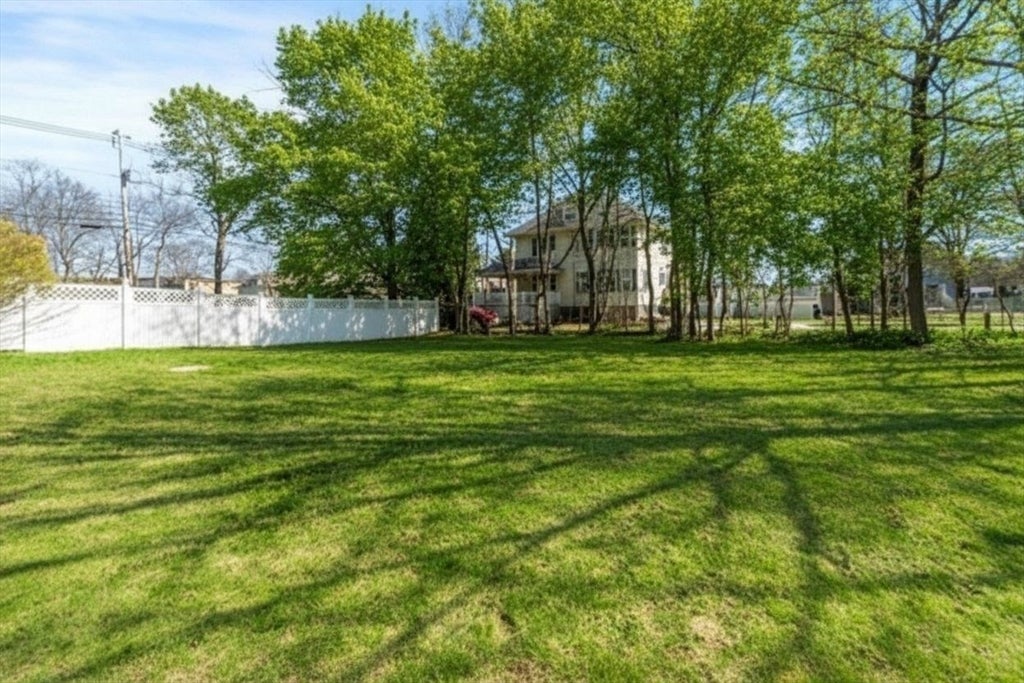 741 Salem Street, Lynnfield MA 01940