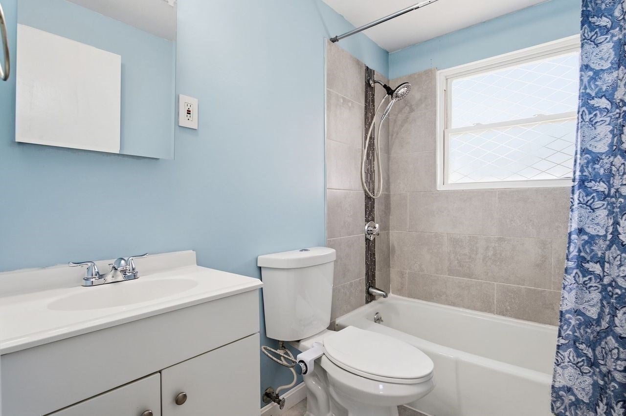 17 Orchard Ave #L, Haverhill, MA, 17 Orchard Ave #L, Haverhill, MA Photo #19