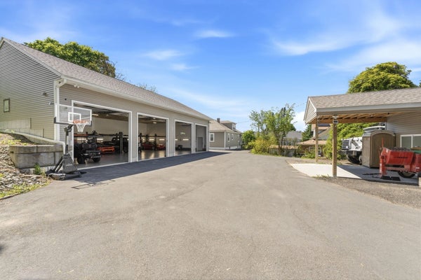 19 CURRY RD, CRANSTON, RI 02920 - Image 9e261b3473309a48ab245645941b2ffd/2305231933