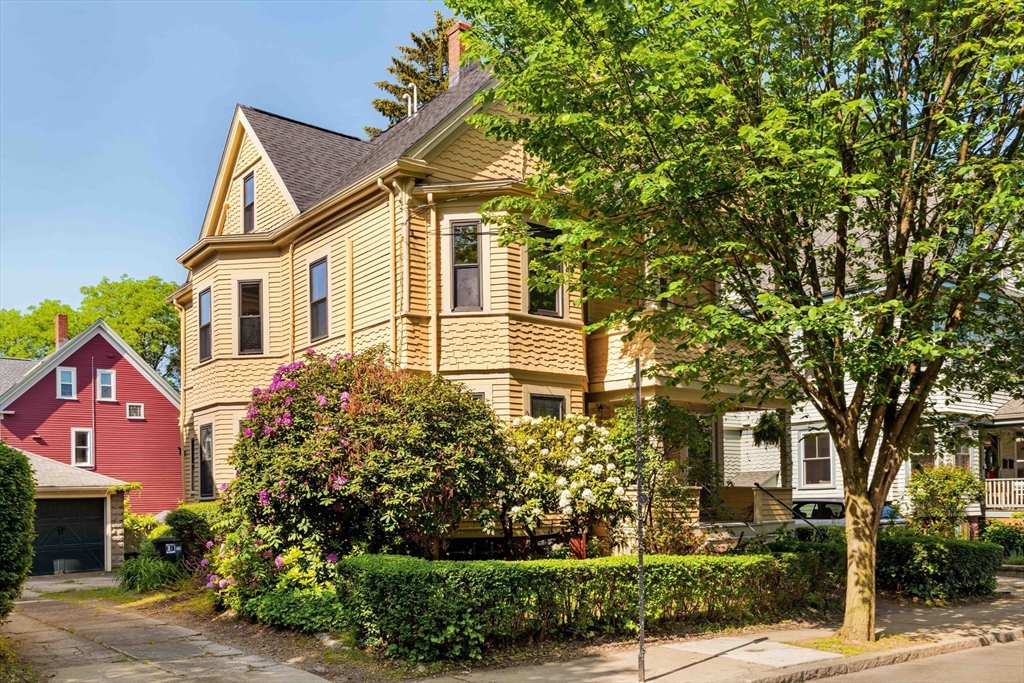 31 Kidder Avenue 31