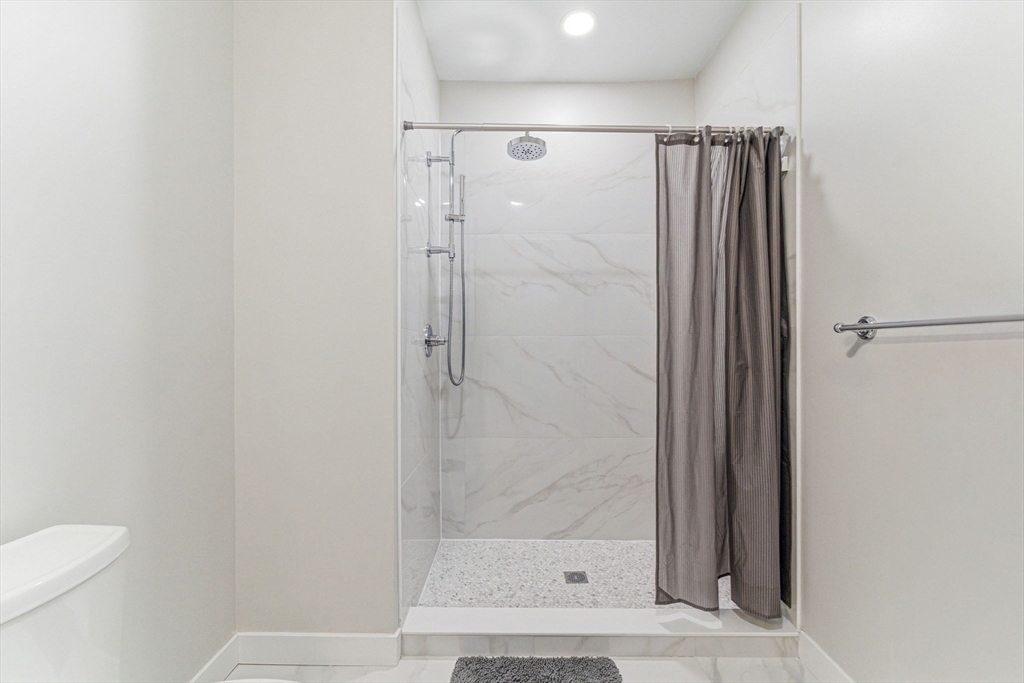 157 Chestnut St #203, Chelsea, MA, 157 Chestnut St #203, Chelsea, MA Photo #16