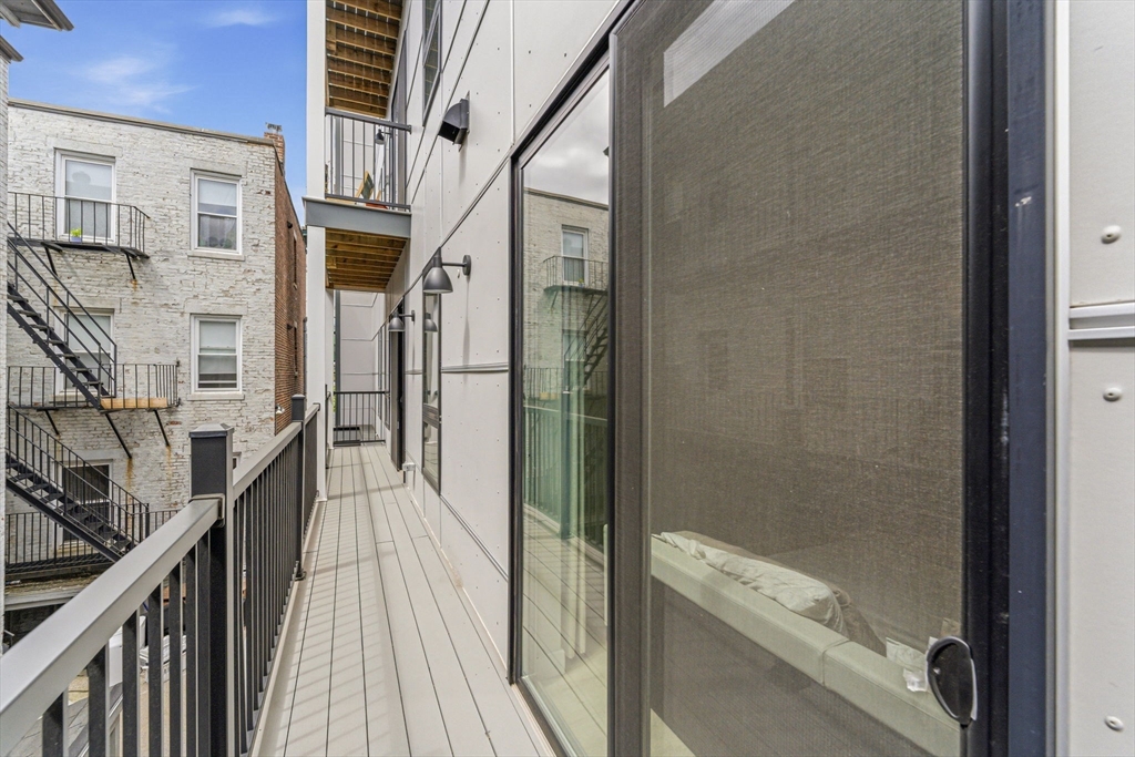 157 Chestnut St #203, Chelsea, MA, 157 Chestnut St #203, Chelsea, MA Photo #12
