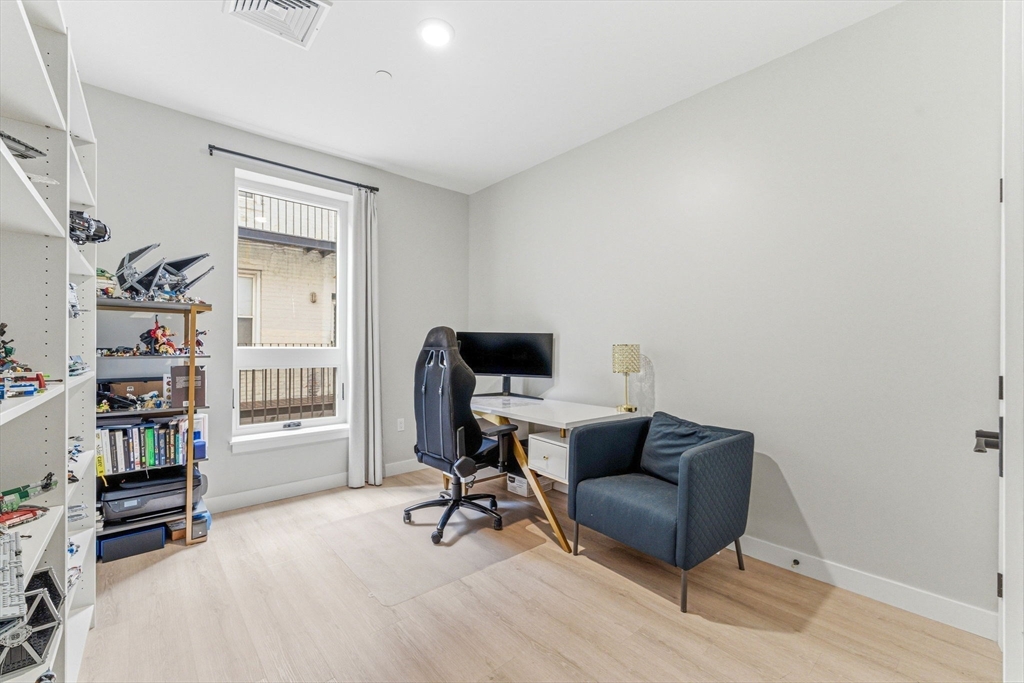 157 Chestnut St #203, Chelsea, MA, 157 Chestnut St #203, Chelsea, MA Photo #18