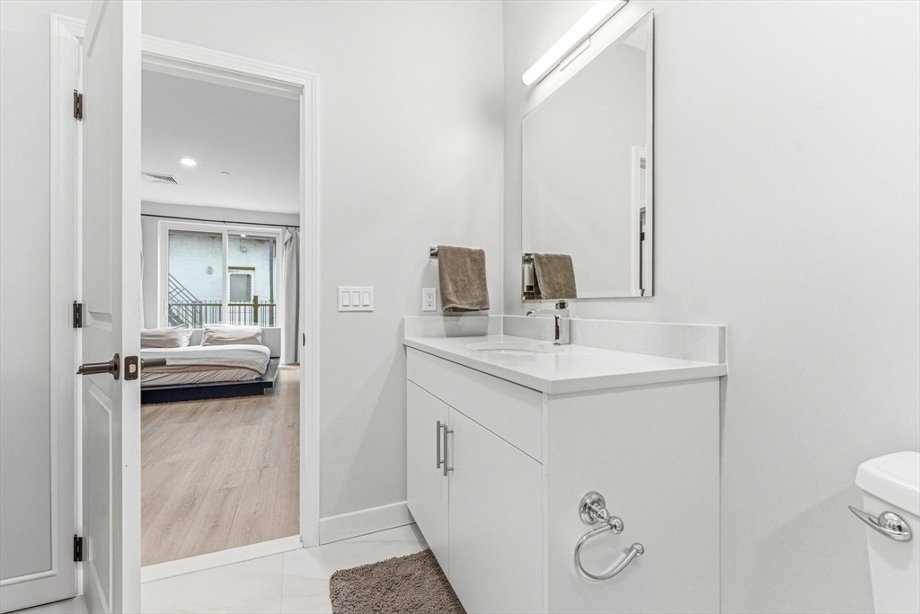 157 Chestnut St #203, Chelsea, MA, 157 Chestnut St #203, Chelsea, MA Photo #17