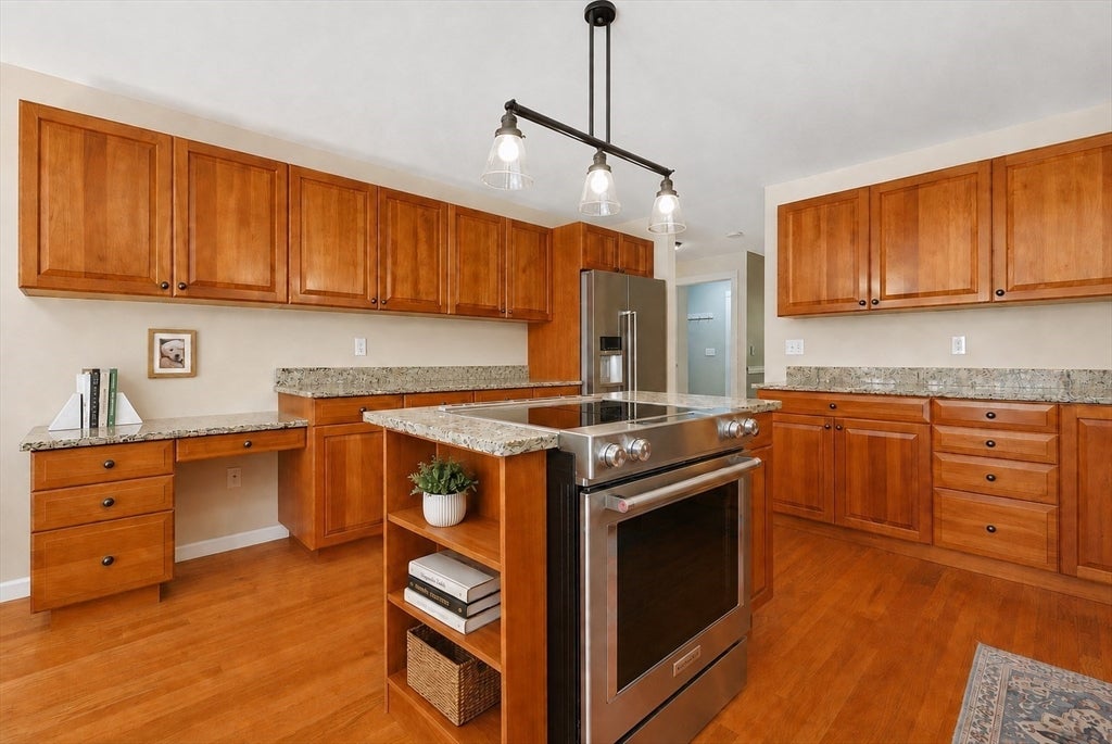 31 Hockanum Rd, Hadley, MA Photo #11