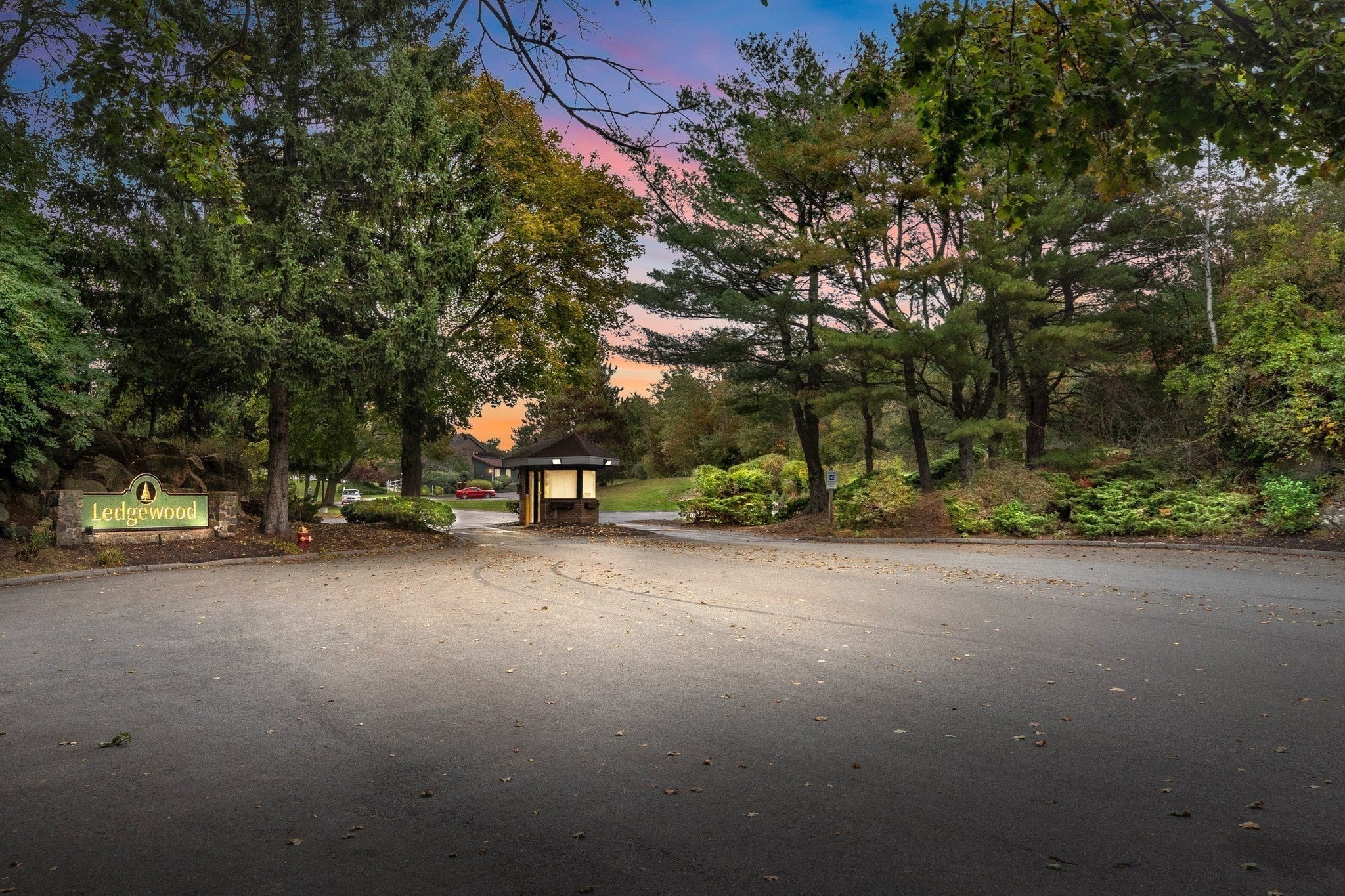 Photo of 9 Ledgewood Way, Peabody, MA