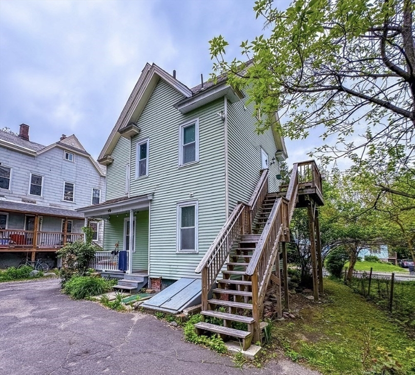 26 Finn St