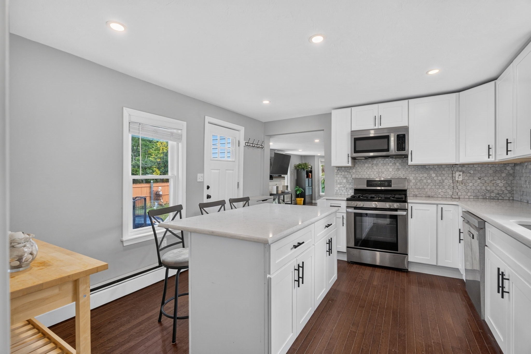 81 Littleton Rd, Chelmsford, MA, 81 Littleton Rd, Chelmsford, MA Photo #5