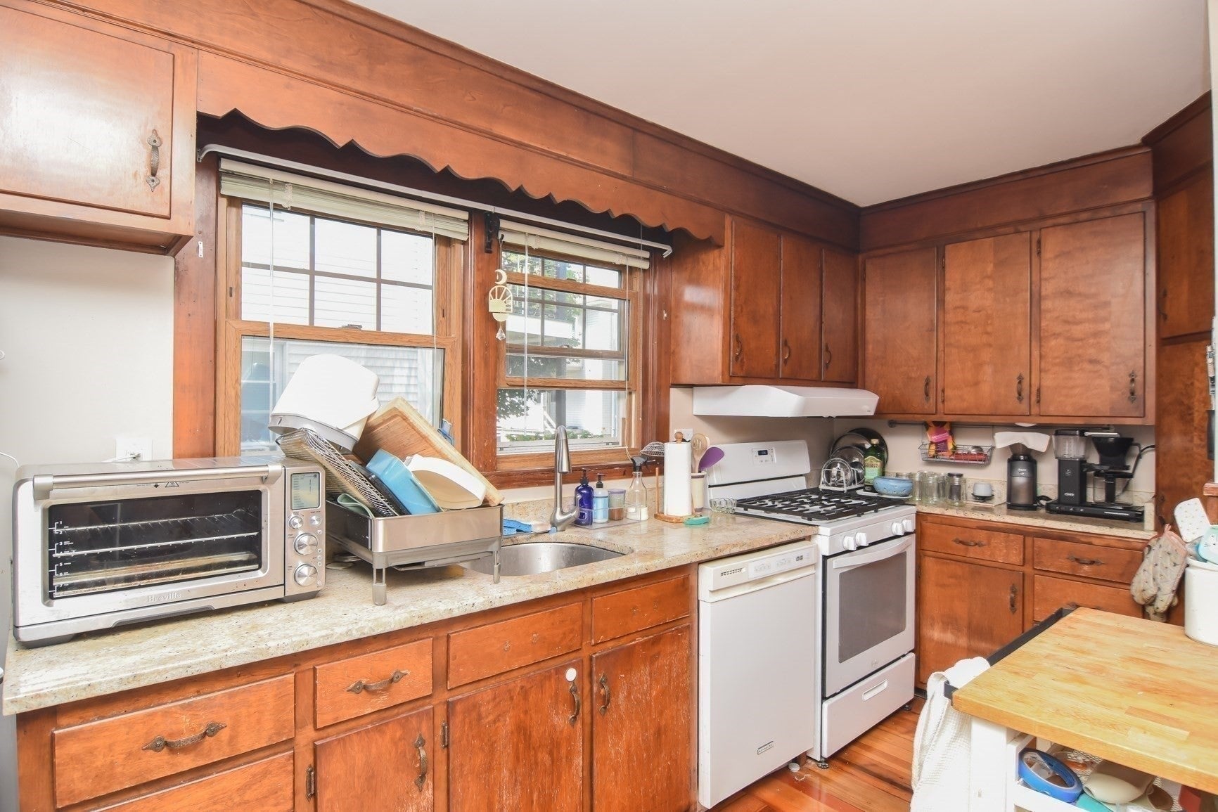 51 Windsor Rd #1, Medford, MA Photo #11