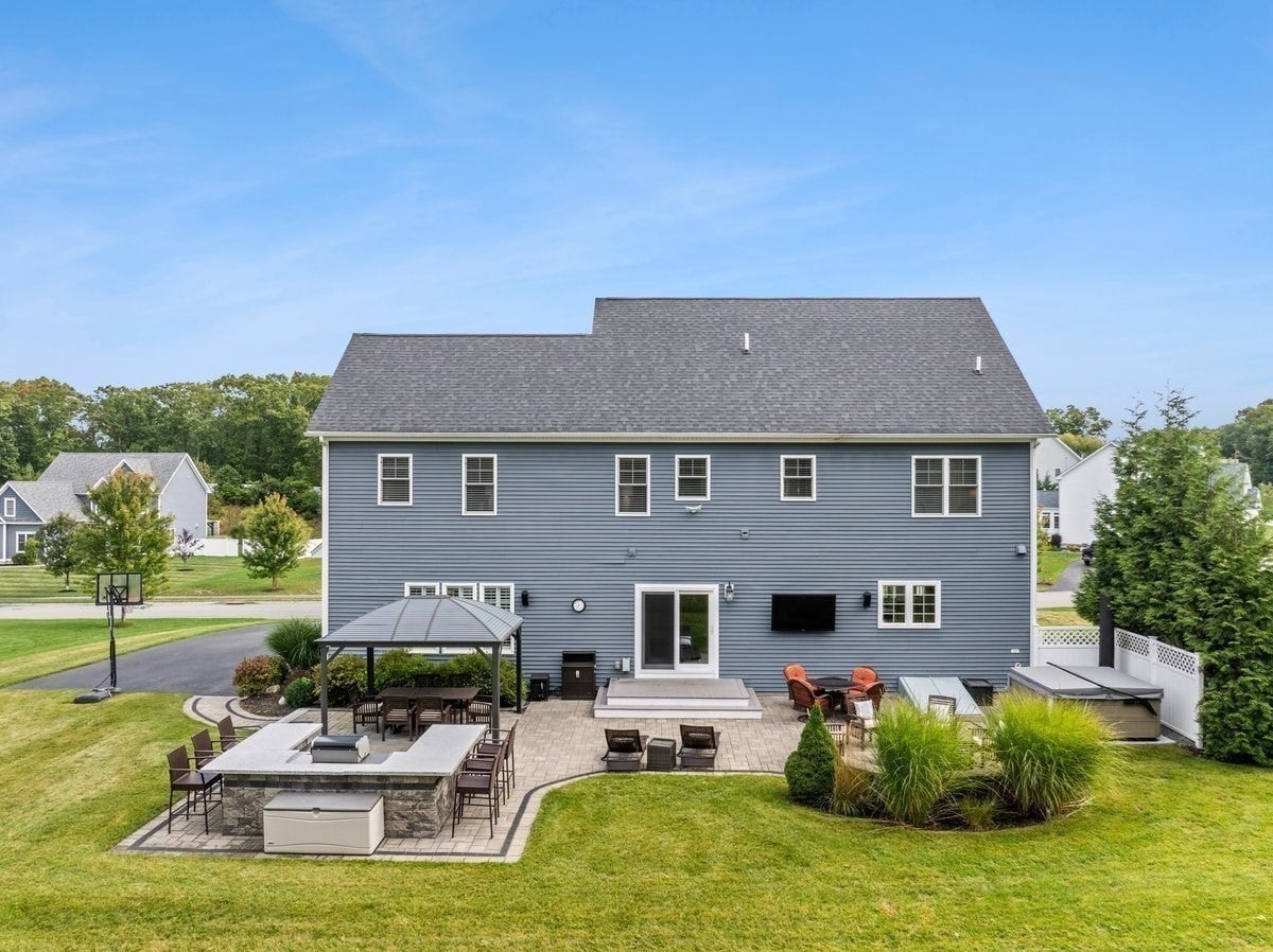 4 Oxbow Dr, Plainville, MA, 4 Oxbow Dr, Plainville, MA Photo #8