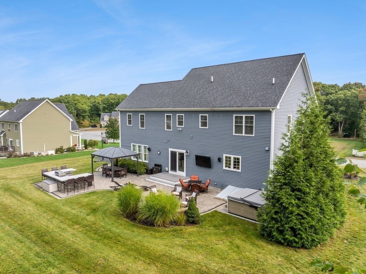 4 Oxbow Dr, Plainville, MA, 4 Oxbow Dr, Plainville, MA Photo #7