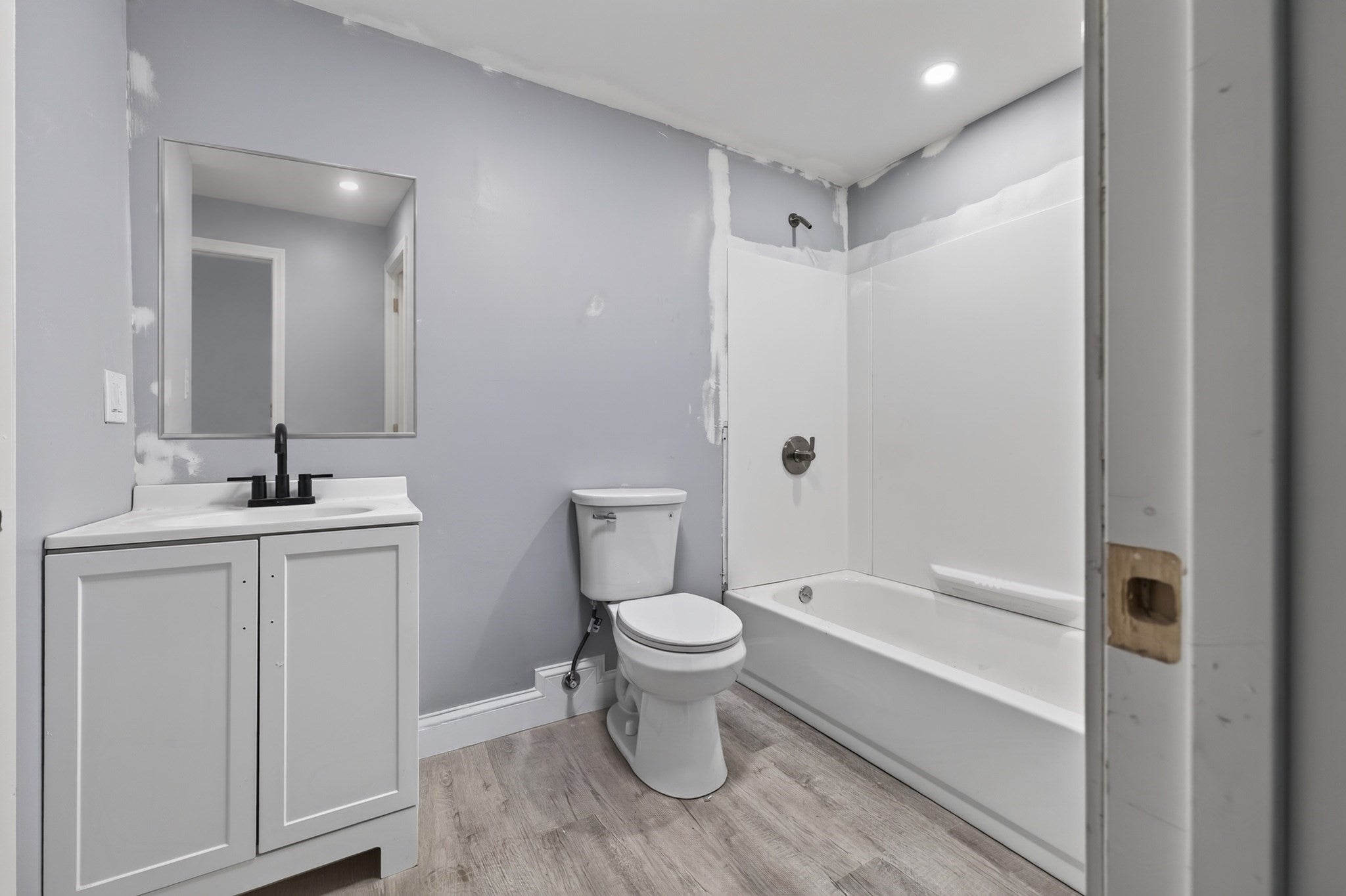 550 South St, Somerset, MA, 550 South St, Somerset, MA Photo #25