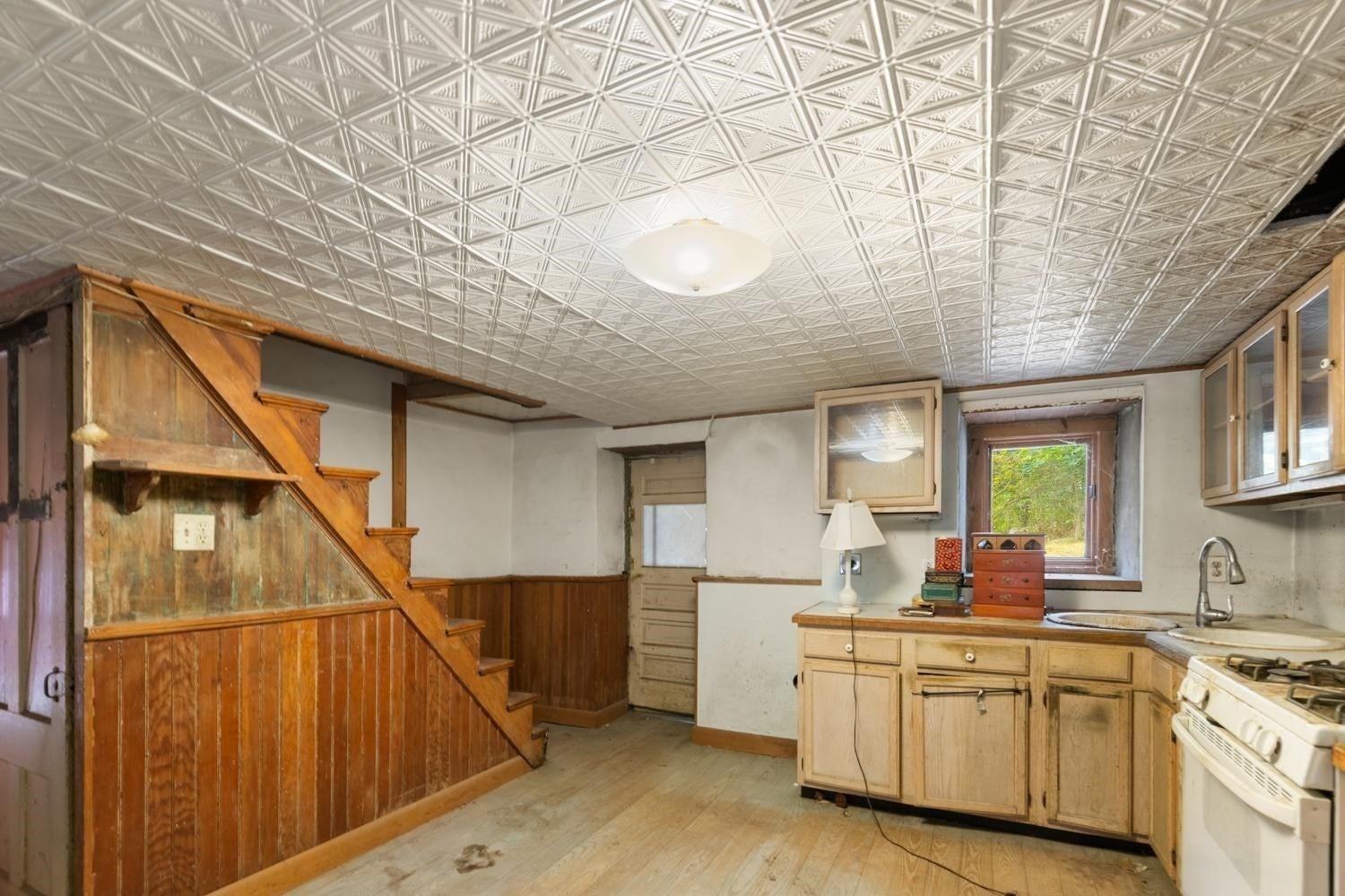29 Beachview Terrace, Malden, MA, 29 Beachview Terrace, Malden, MA Photo #5