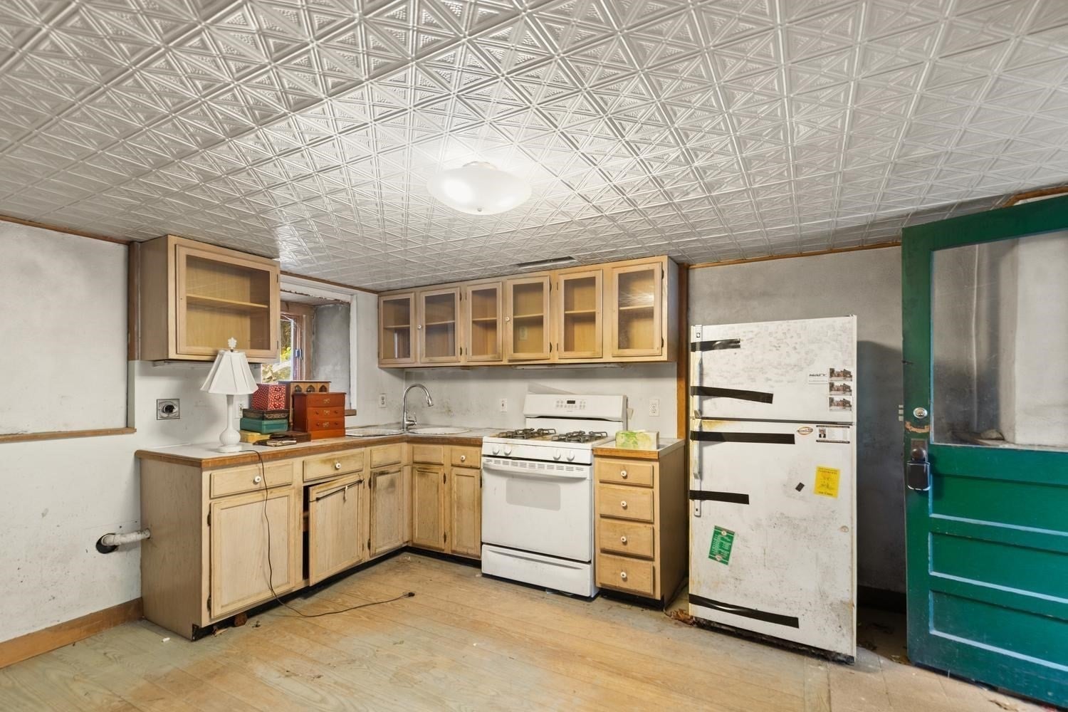 29 Beachview Terrace, Malden, MA, 29 Beachview Terrace, Malden, MA Photo #6