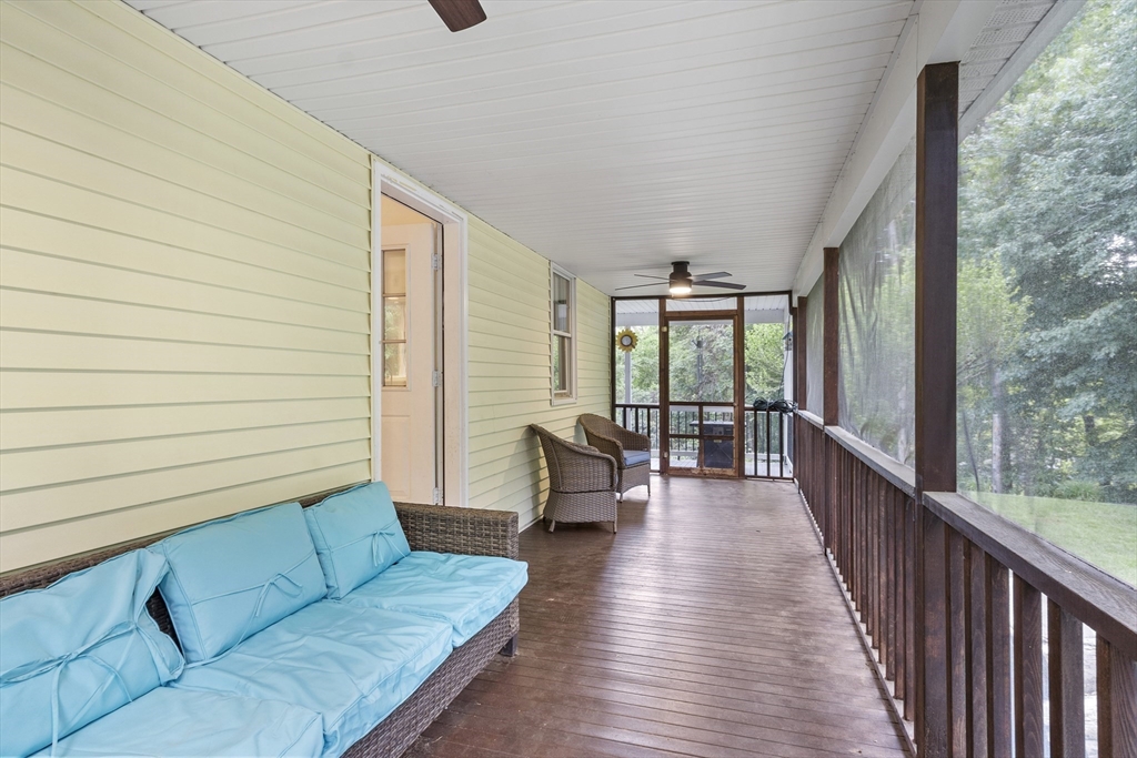 116 Island Rd