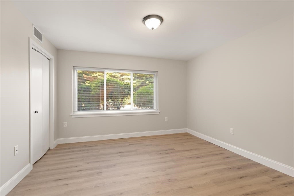 100 Place Ln #169, Woburn, MA Photo #14