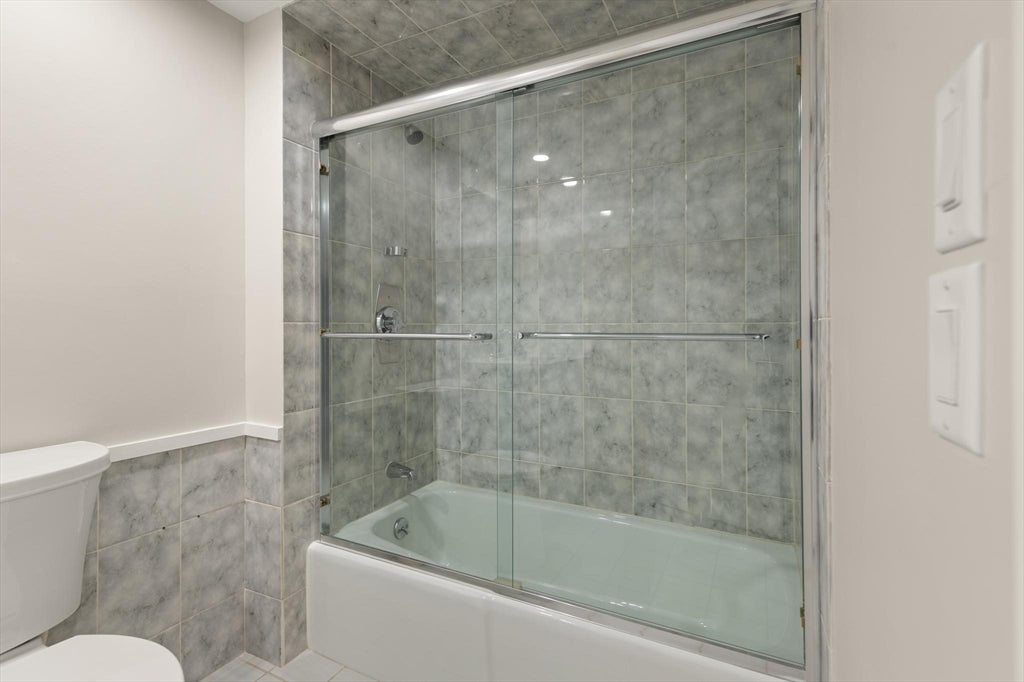 100 Place Ln #169, Woburn, MA Photo #24