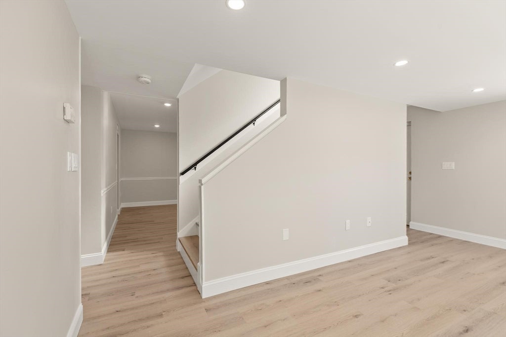100 Place Ln #169, Woburn, MA Photo #10