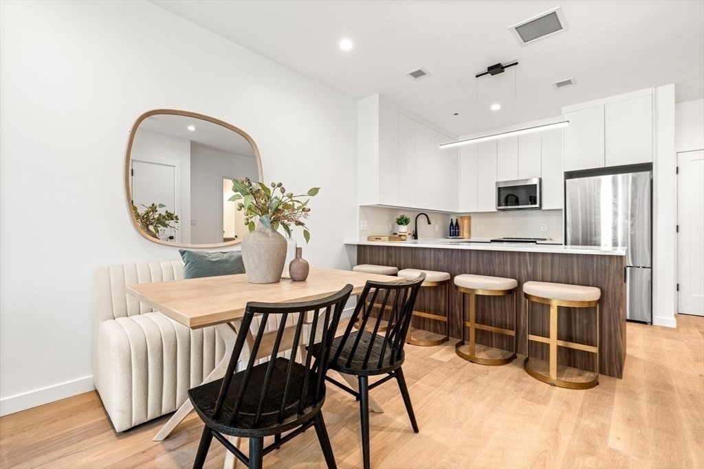 1395 Washington St #306, Boston, MA Photo #2