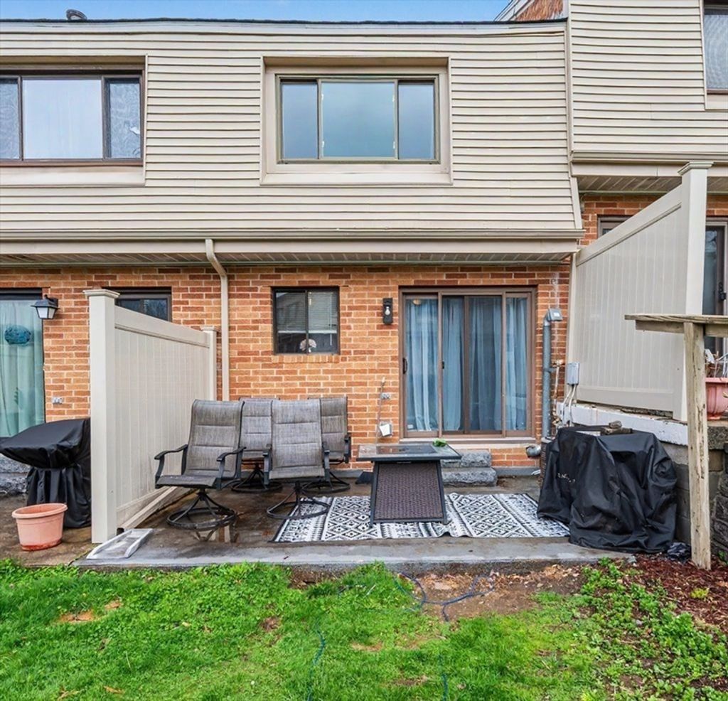 Photo of 252 Farrwood Dr #252, Haverhill, MA 01835 (MLS # 73504231)