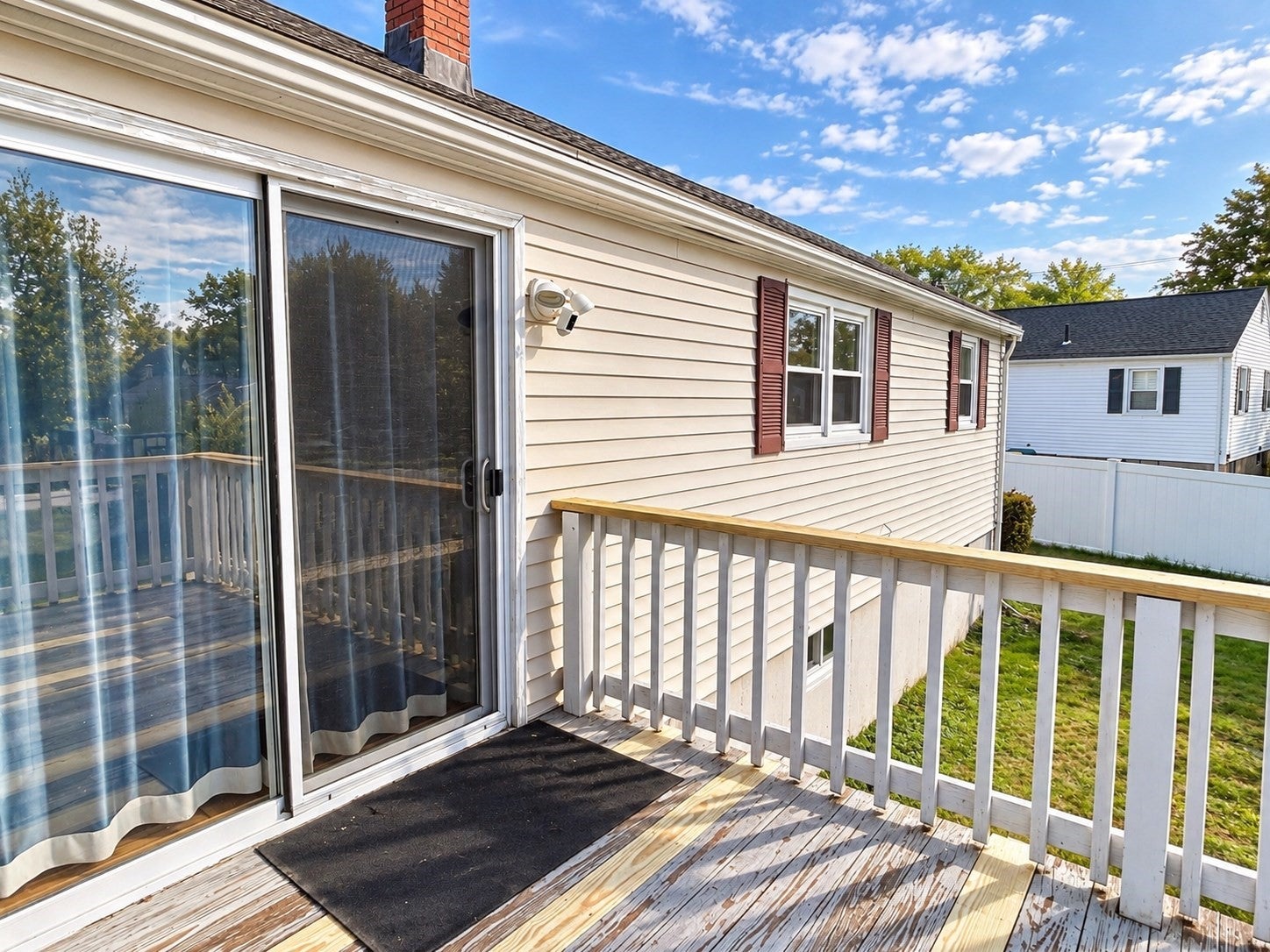 347 Lexington St, Woburn, MA Photo #16