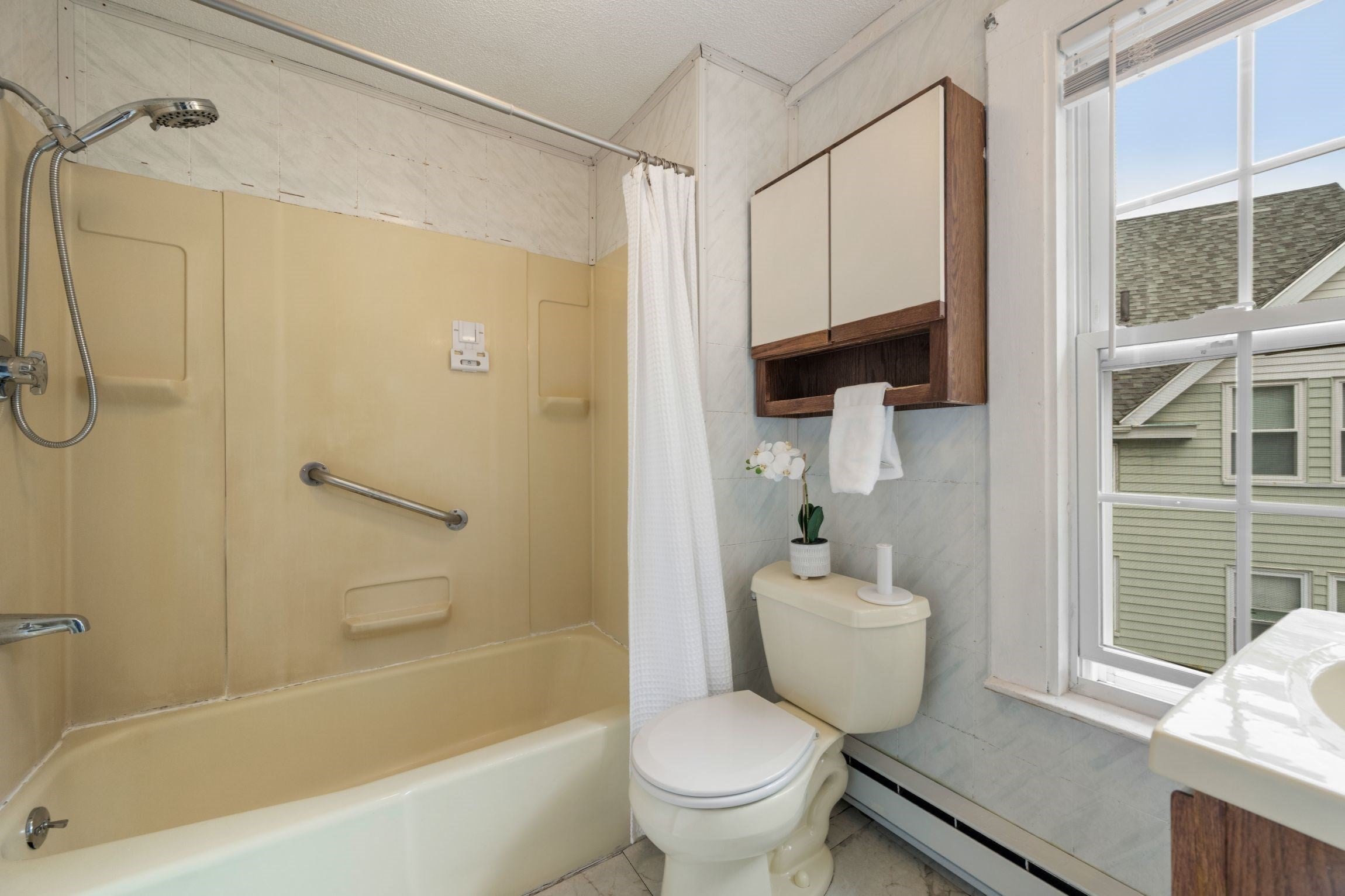 8 Pulaski St, Peabody, MA Photo #20