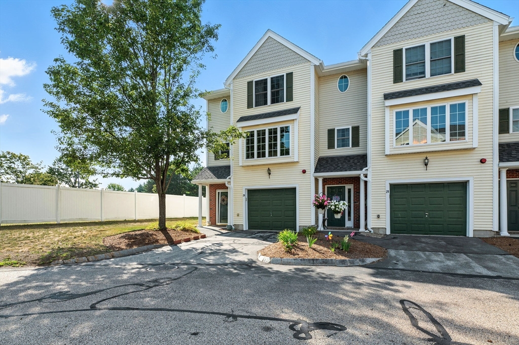 29 Groveland Commons Way 29