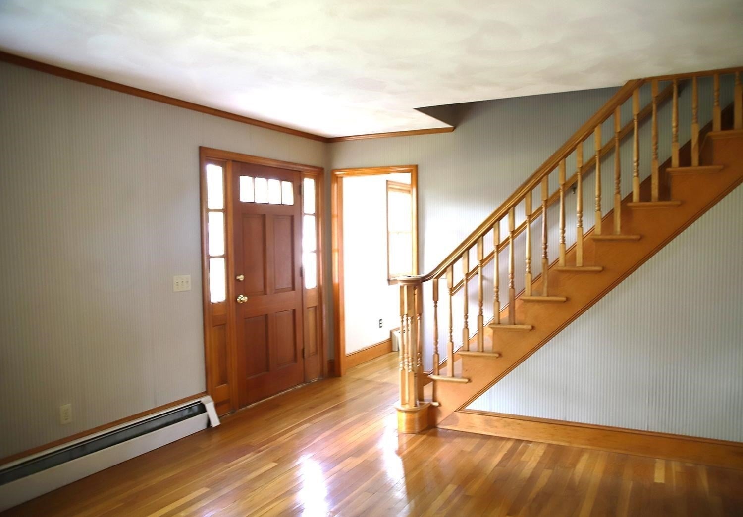 6 Edgewood Ln