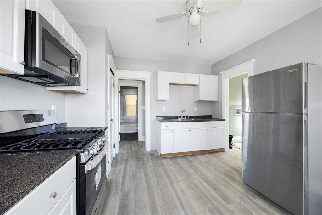 21-23 Santa Barbara St