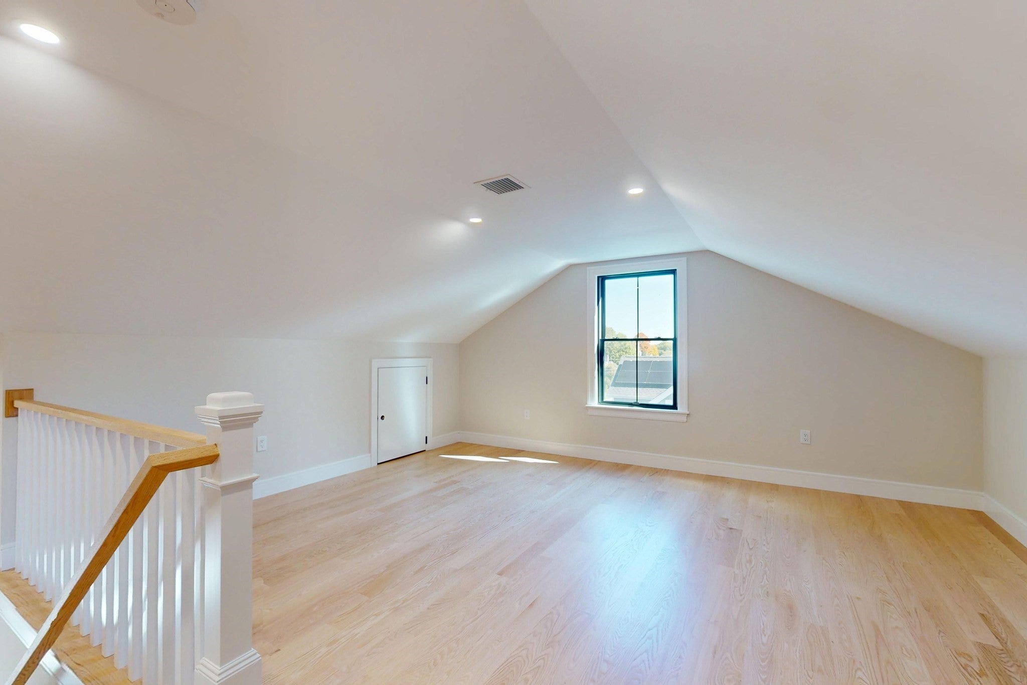 75 Greer St, Waltham, MA, 75 Greer St, Waltham, MA Photo #28