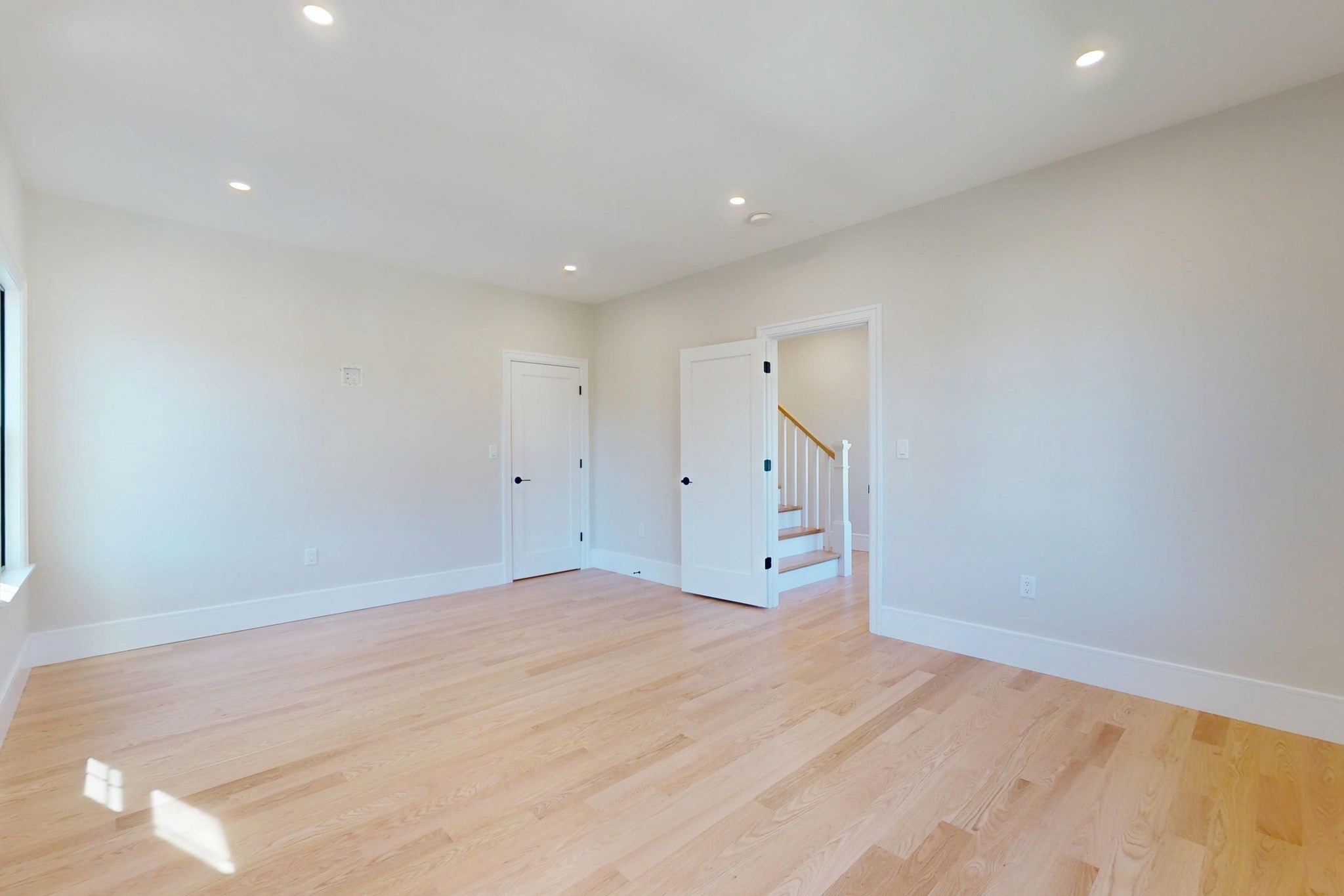 75 Greer St, Waltham, MA, 75 Greer St, Waltham, MA Photo #25