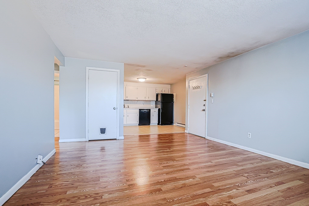 96 Richardson Rd B28