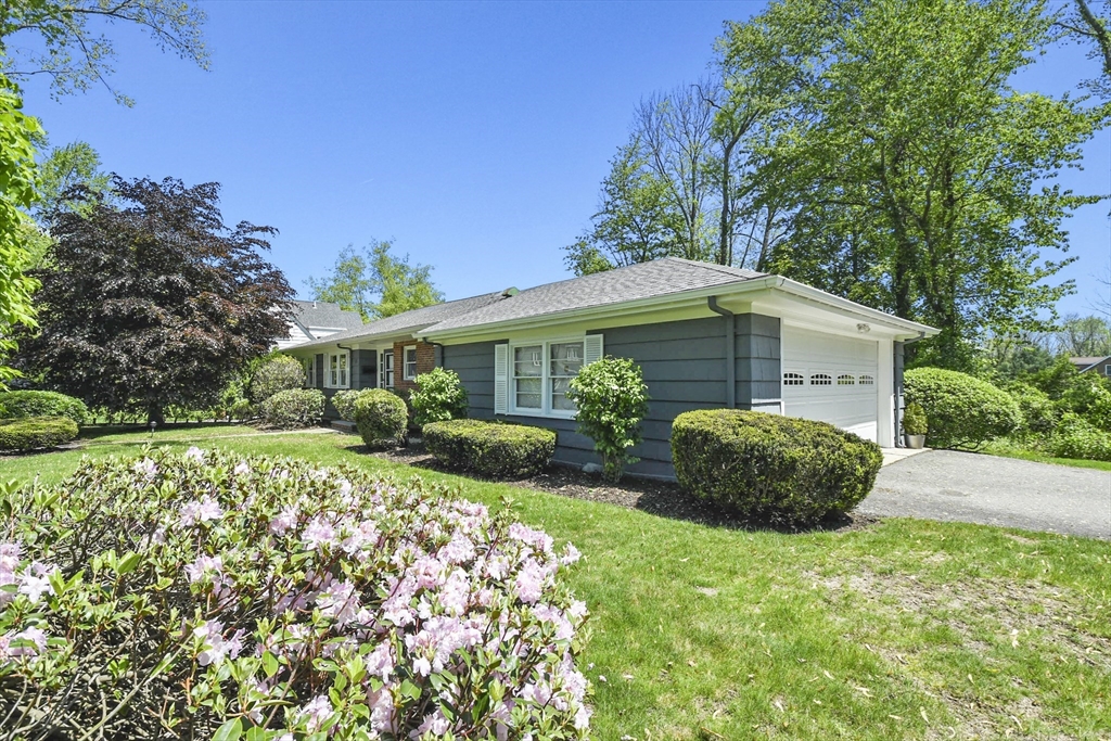 16 Chilton Rd